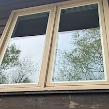 Gutter-Cleaning-and-Window-Cleaning-in-Chapel-Hill-NC 4